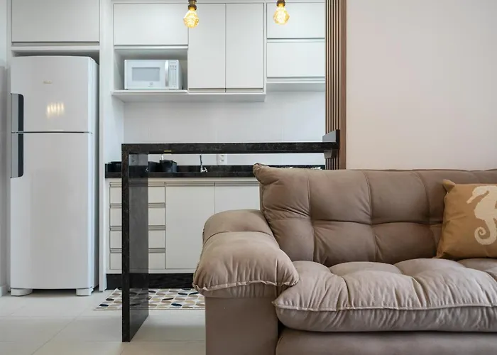 Apartamento Com Vista Mar, Ar-Condicionado, Wi-Fi Condominio Com Piscina, Quadra De Esportes Playground Infantil A 15 Minutos Do Beto Carreiro